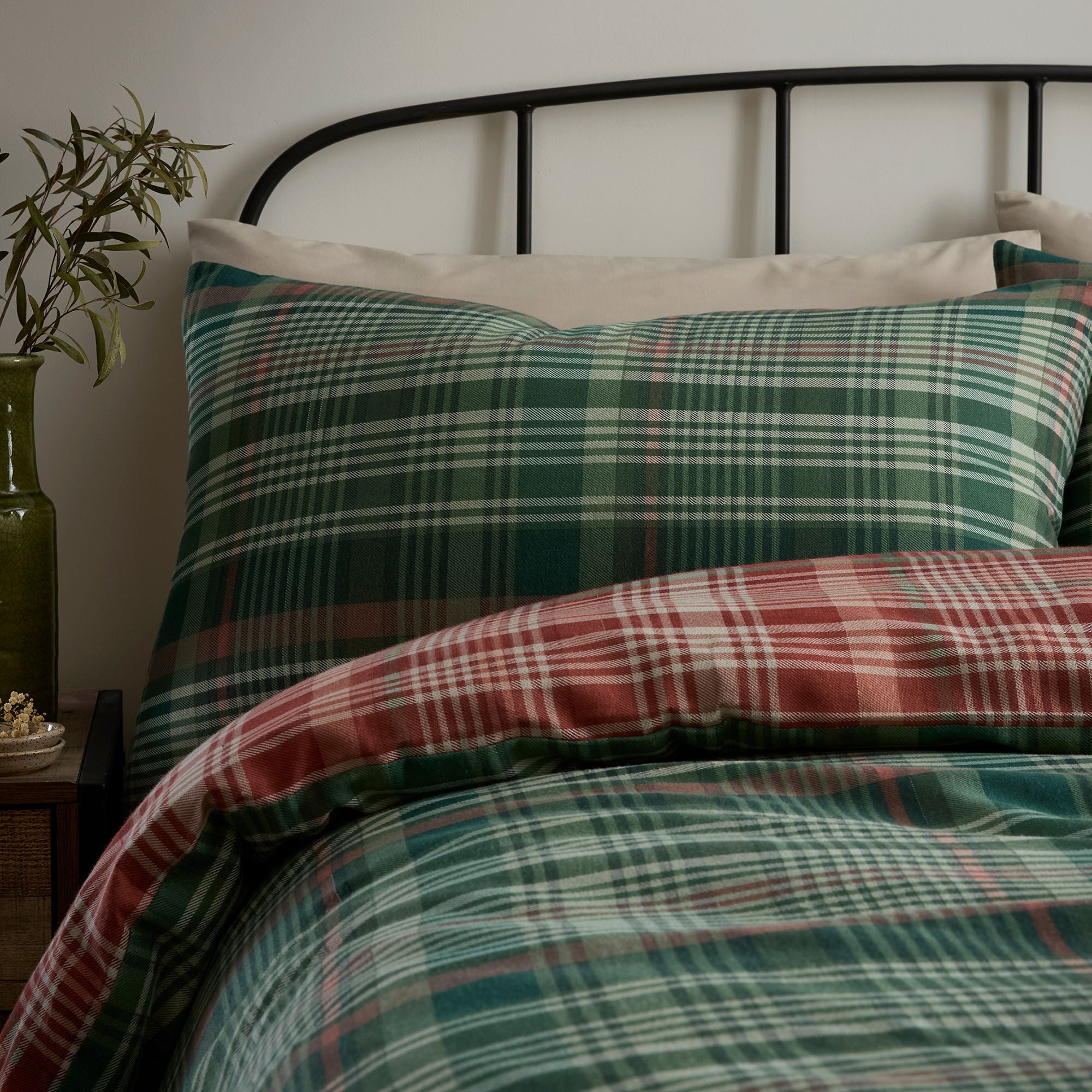 Bennet Check Duvet Cover Set in Green - Duvet Cover Set - Dreams & Drapes