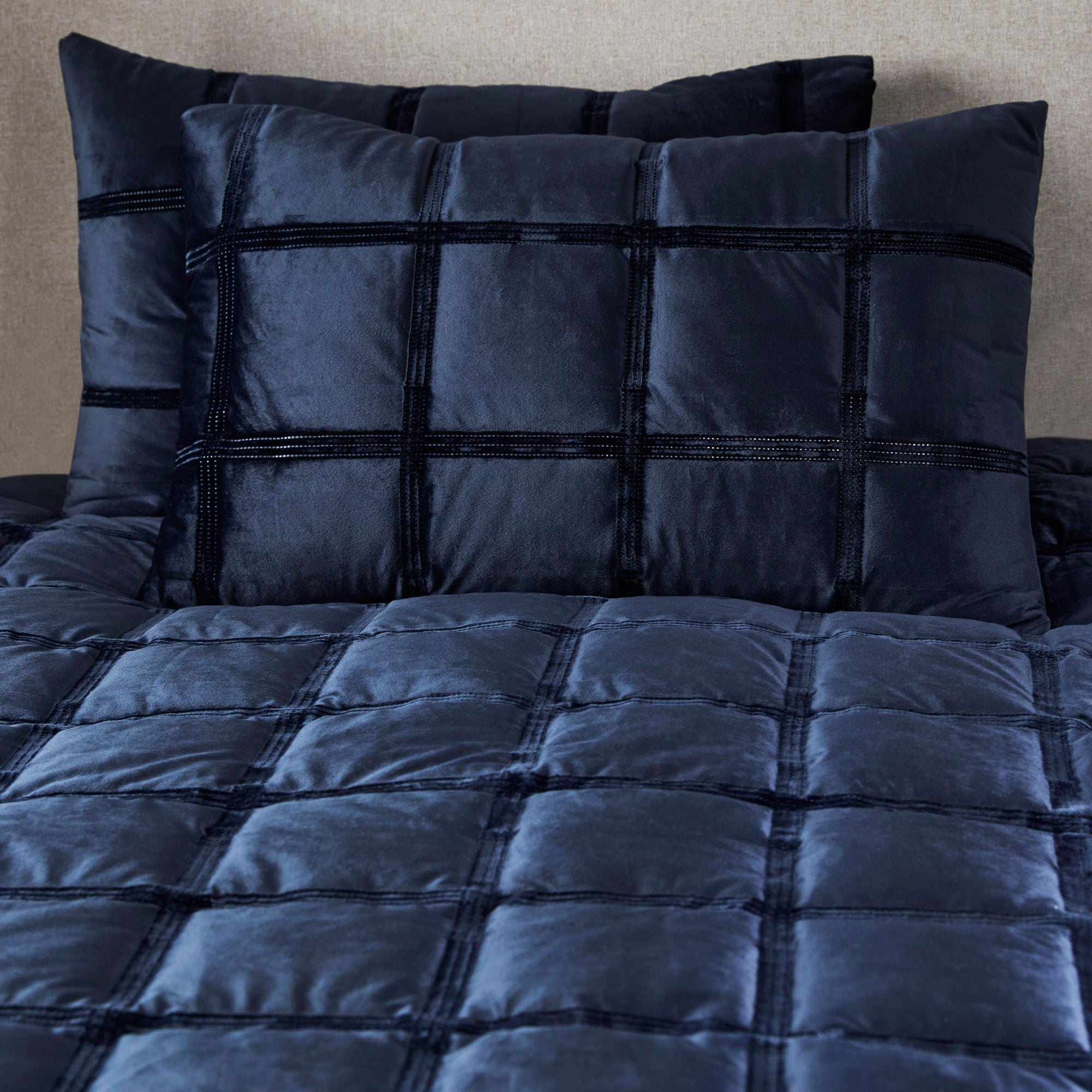 Brighton Square Duvet Cover Set by Soiree in Navy - Duvet Cover Set - Soiree