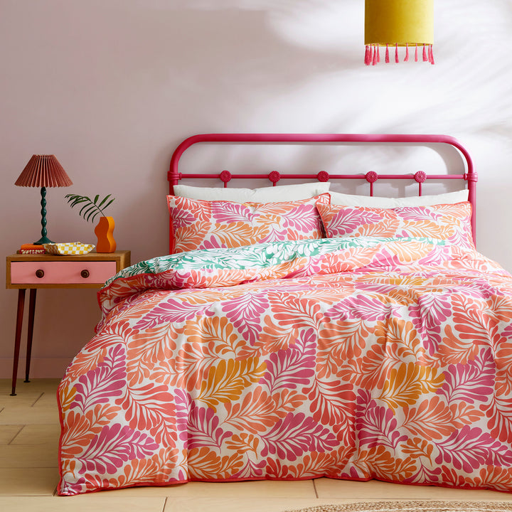 Carmen Duvet Cover Set by Appletree Style in Pink