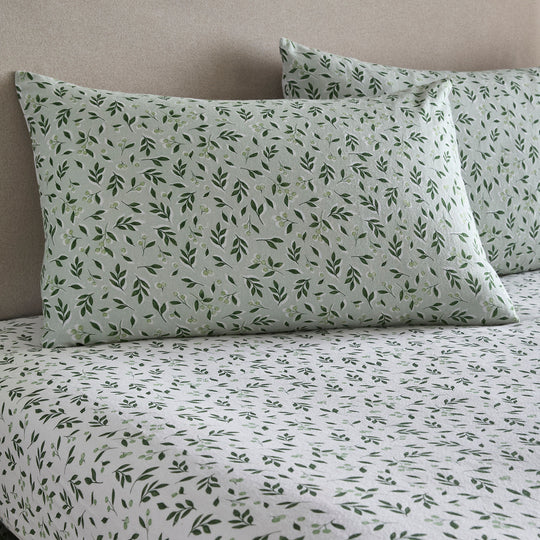 Falling Leaf 28cm Fitted Bed Sheet in White