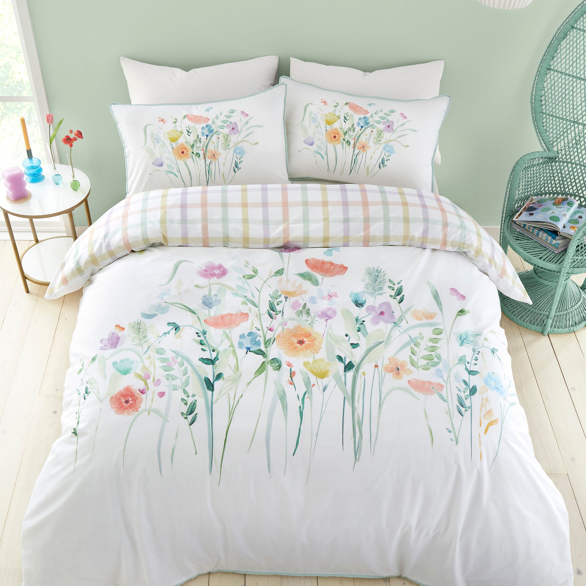 Gardenia Duvet Cover Set by Appletree Style in Multi - Duvet Cover Set - Appletree Style