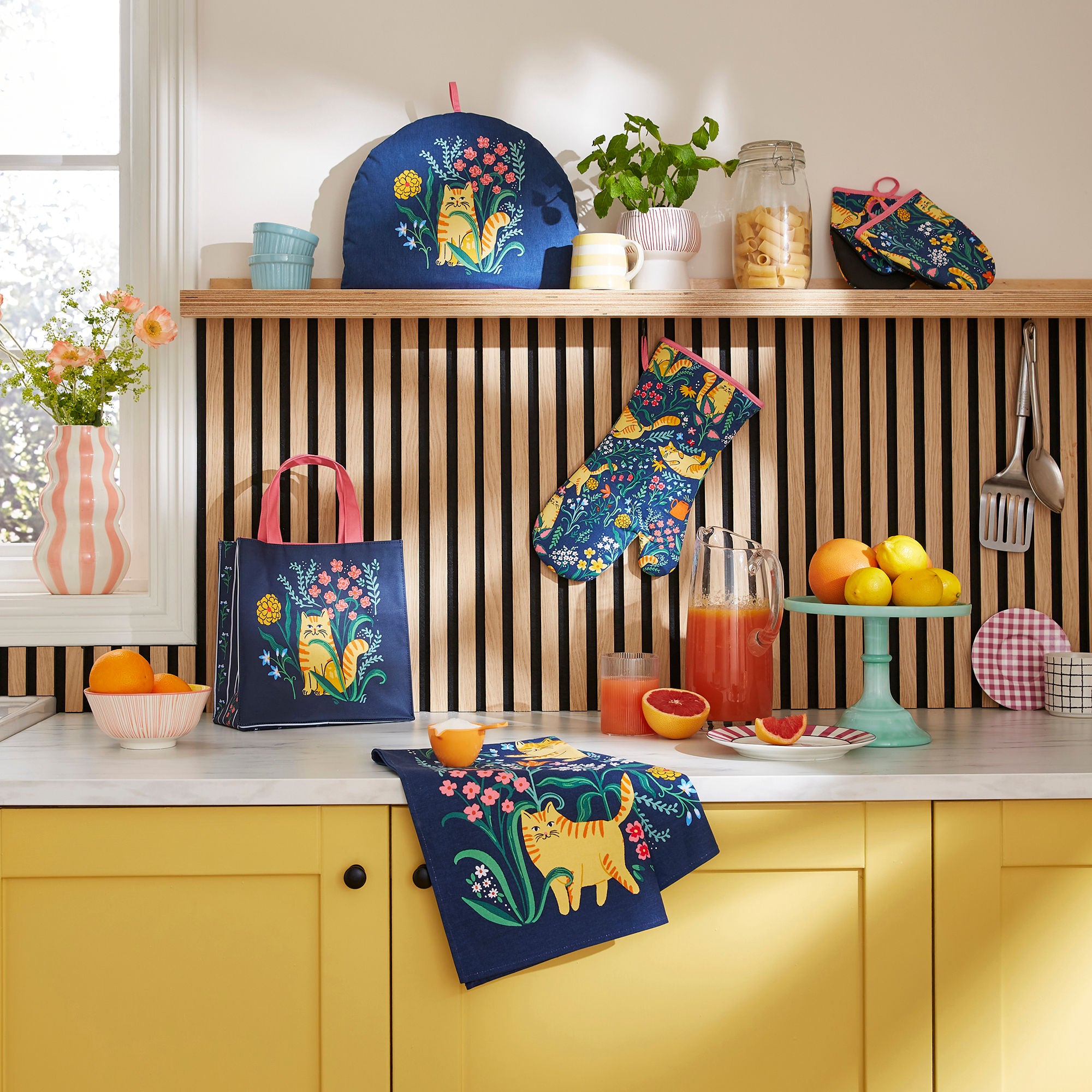 Marmalade Meadow Scatter Tray in Navy - Tray - Ulster Weavers